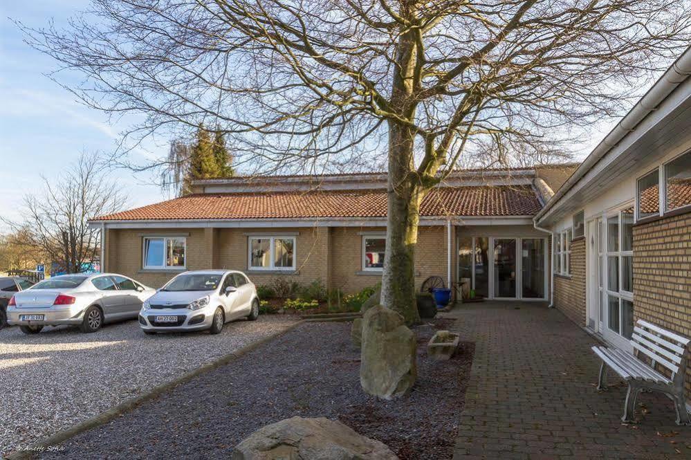 Sdr. Omme Kro & Hotel Exterior photo