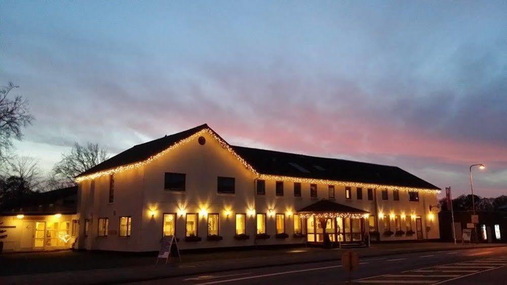 Sdr. Omme Kro & Hotel Exterior photo