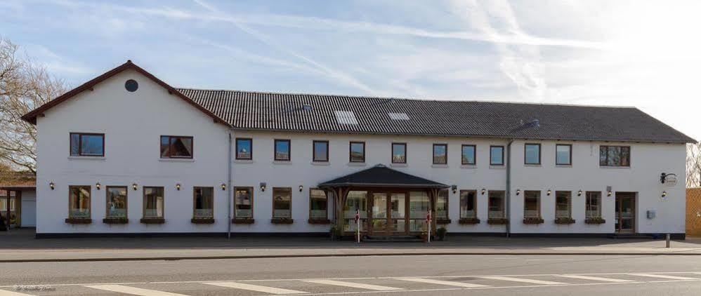 Sdr. Omme Kro & Hotel Exterior photo