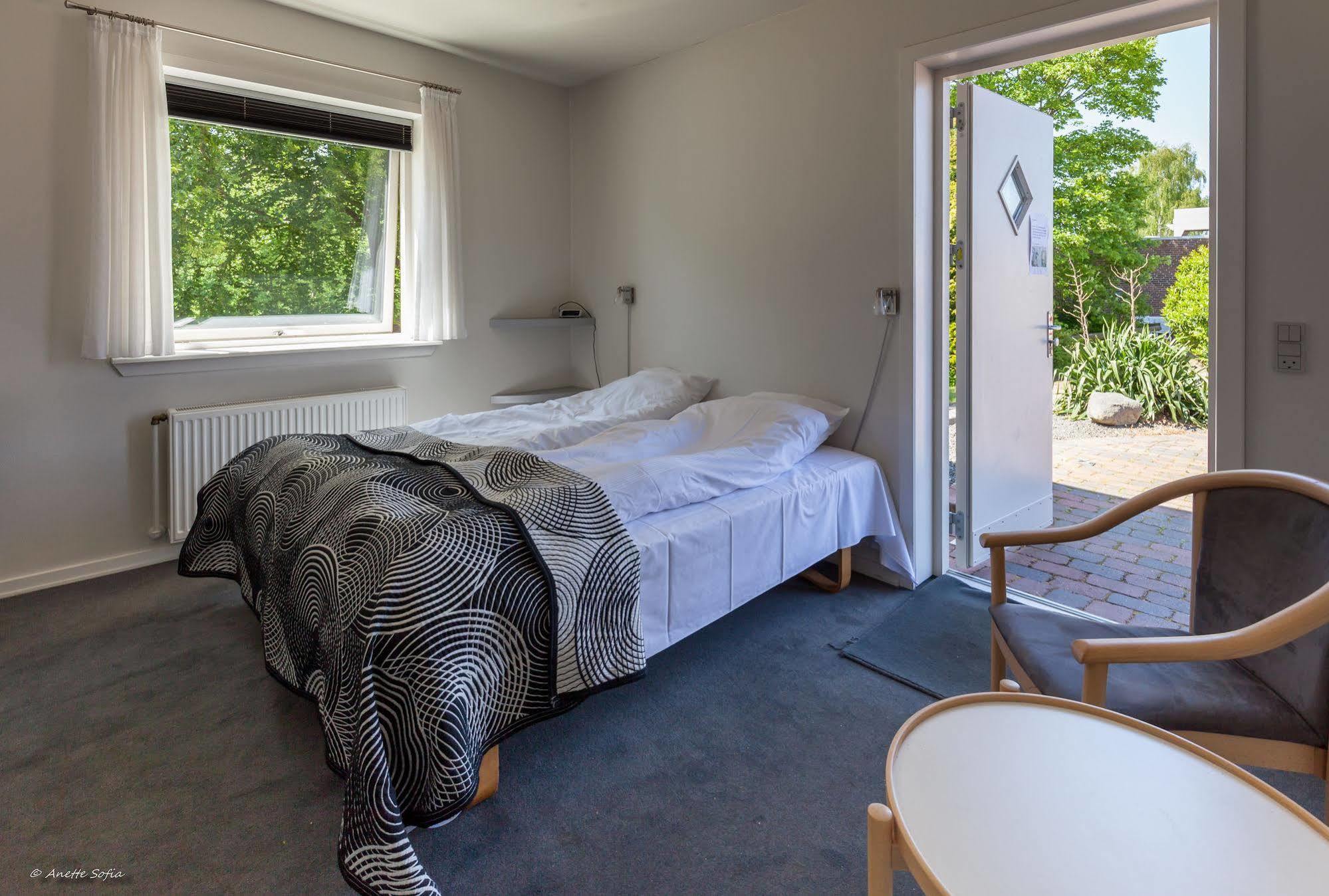 Sdr. Omme Kro & Hotel Exterior photo