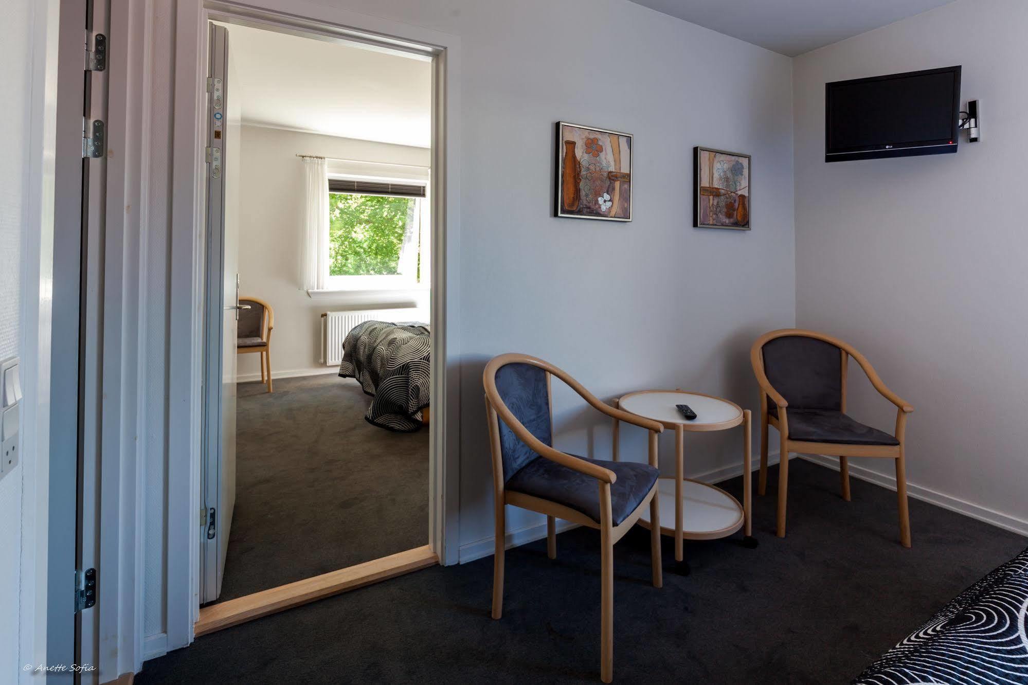 Sdr. Omme Kro & Hotel Exterior photo