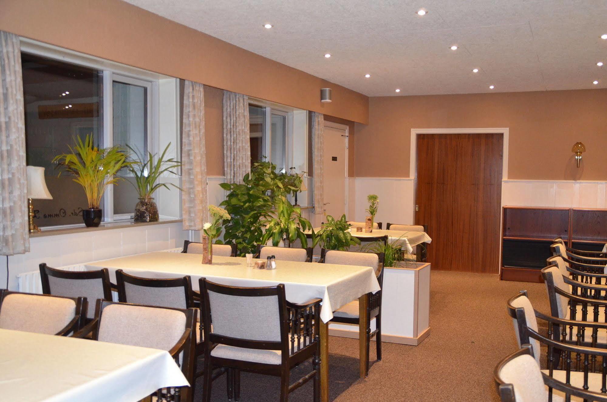 Sdr. Omme Kro & Hotel Exterior photo